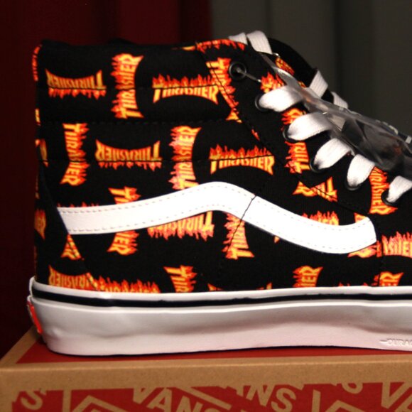 Size 12 - VANS Thrasher x Skate Sk8- High Allover Thrasher Logo - Picture 3 of 6